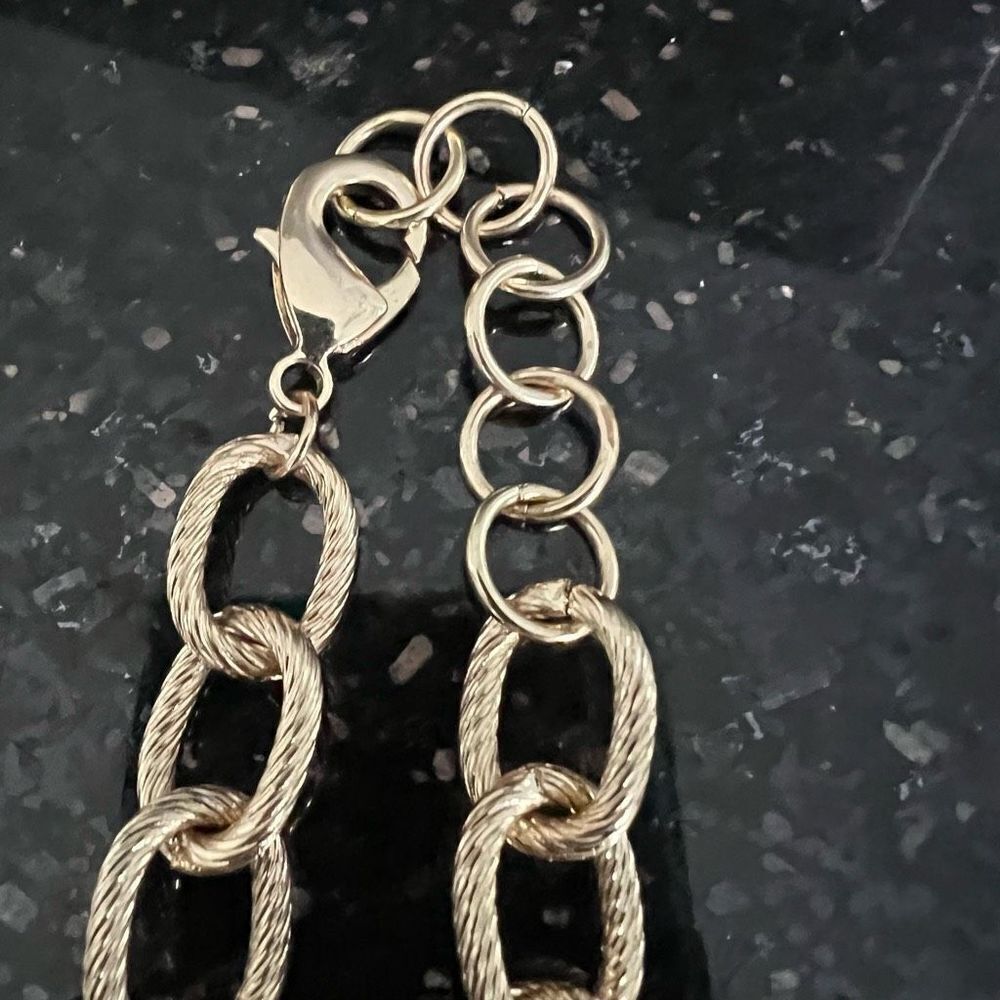 Gold tone chain with green enamel anchor pendant necklace - Picture 8 of 11